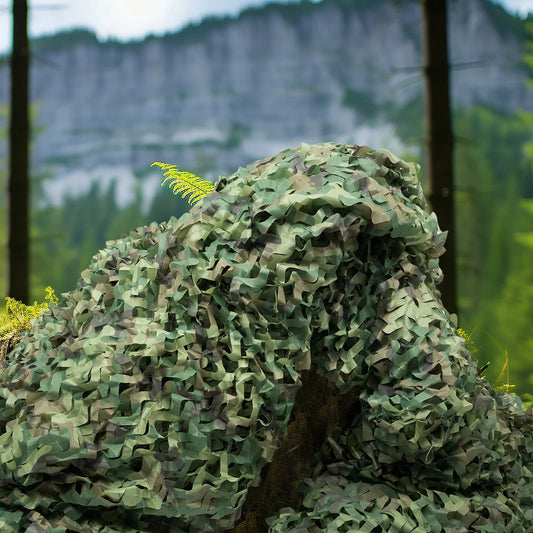 Lightweight Foldable 8x8 Meter Camouflage Net Woodland Color for Hunting Survival Multi-Purpose Use for Cover Decor Photography