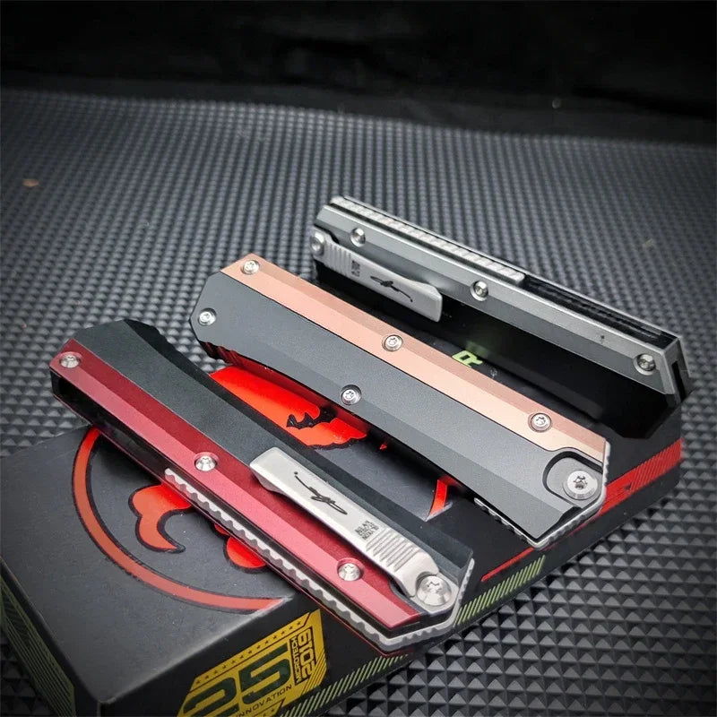 Outdoor 8817 Folding Knife D2 Steel Blade Tactical Military Hunting Knife Camping Hiking Survival EDC Pocket Knife Men's Gift